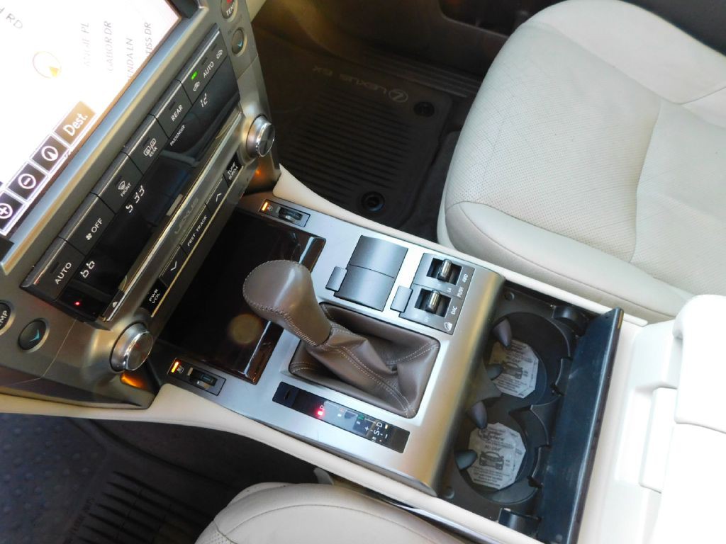 2014 Lexus GX Image 41