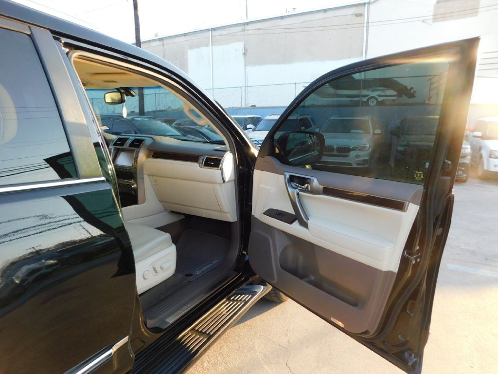 2014 Lexus GX Image 53