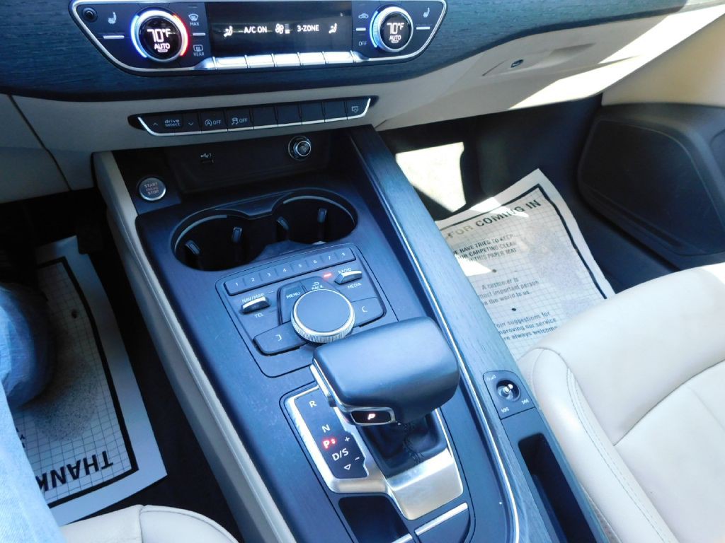 2018 Audi A4 Image 17