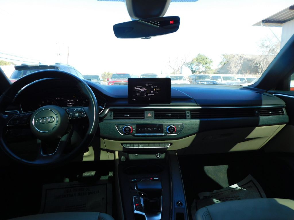 2018 Audi A4 Image 23