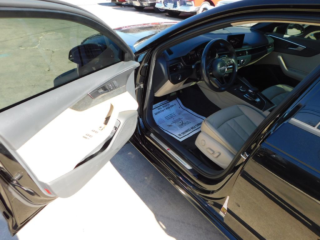 2018 Audi A4 Image 24