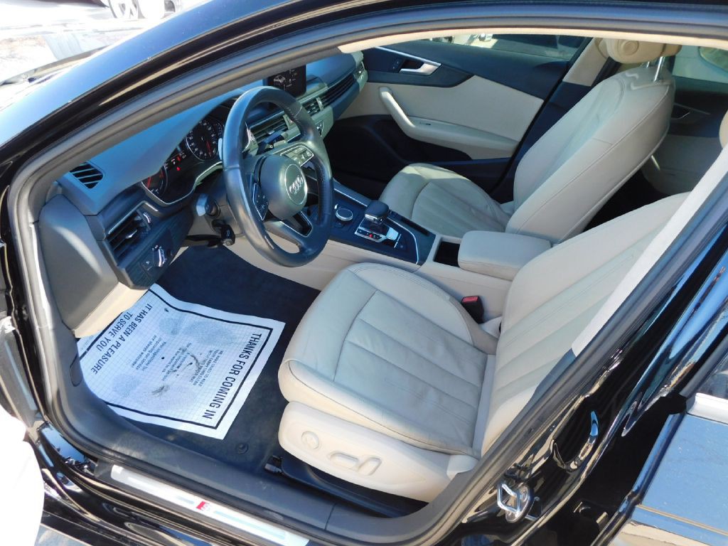 2018 Audi A4 Image 25