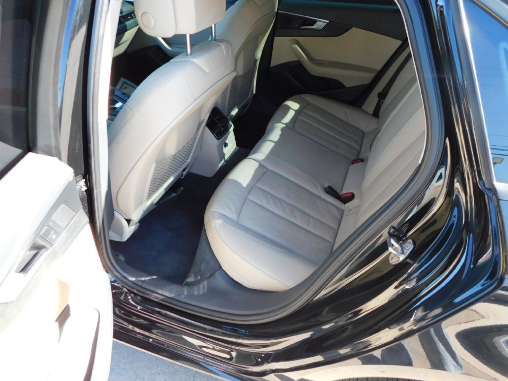 2018 Audi A4 Image 27