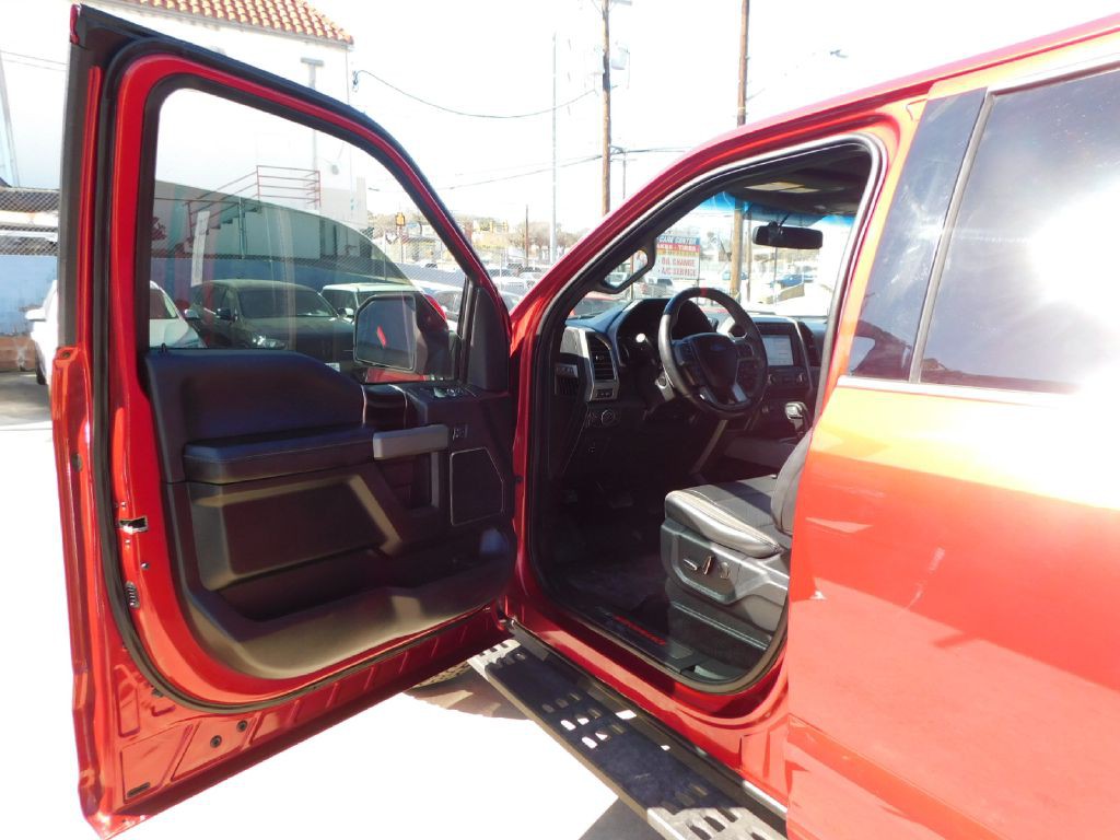 2017 Ford F-150 Image 19