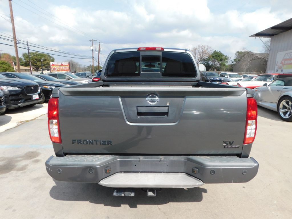 2018 Nissan Frontier Image 6