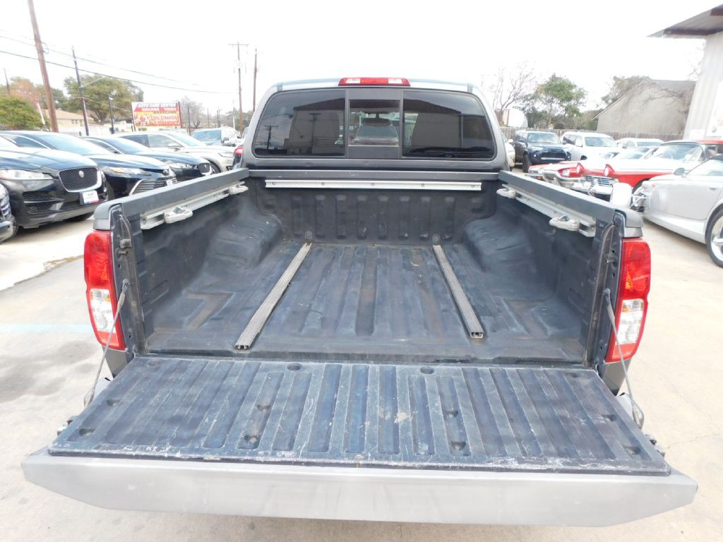 2018 Nissan Frontier Image 16