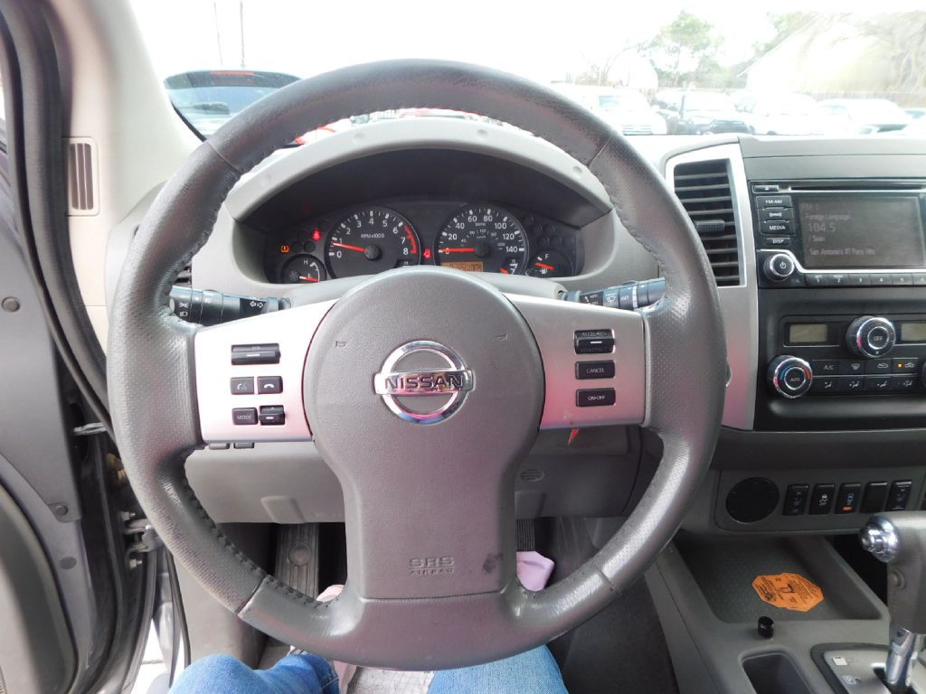 2018 Nissan Frontier Image 24