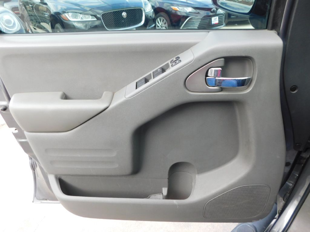 2018 Nissan Frontier Image 27