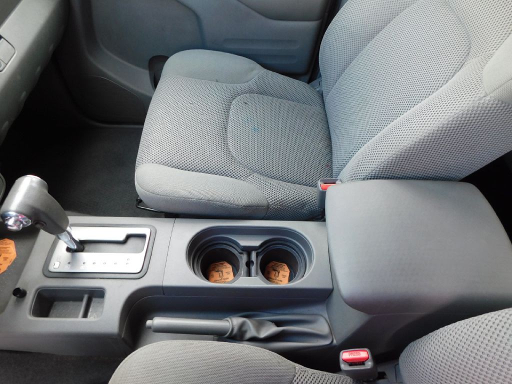 2018 Nissan Frontier Image 32