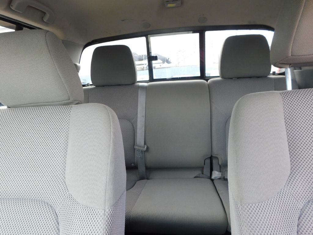 2018 Nissan Frontier Image 35