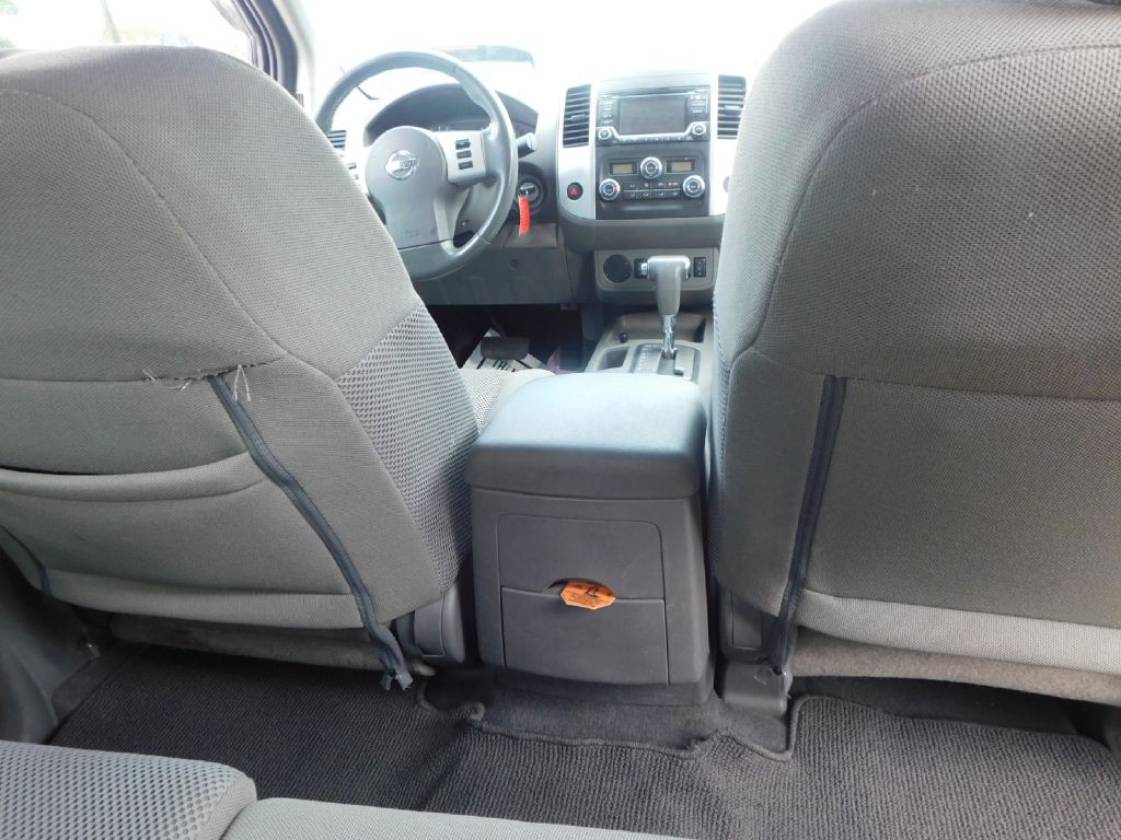 2018 Nissan Frontier Image 37