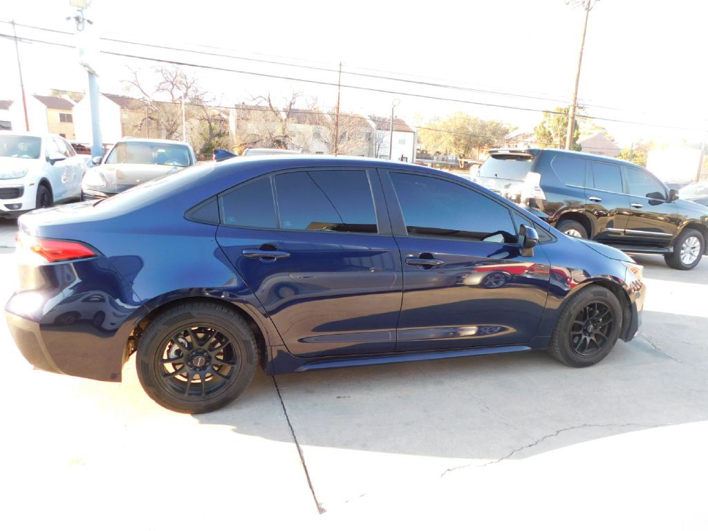 2023 Toyota Corolla Image 8