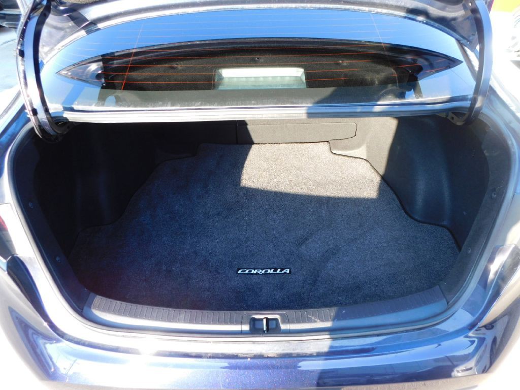 2023 Toyota Corolla Image 11