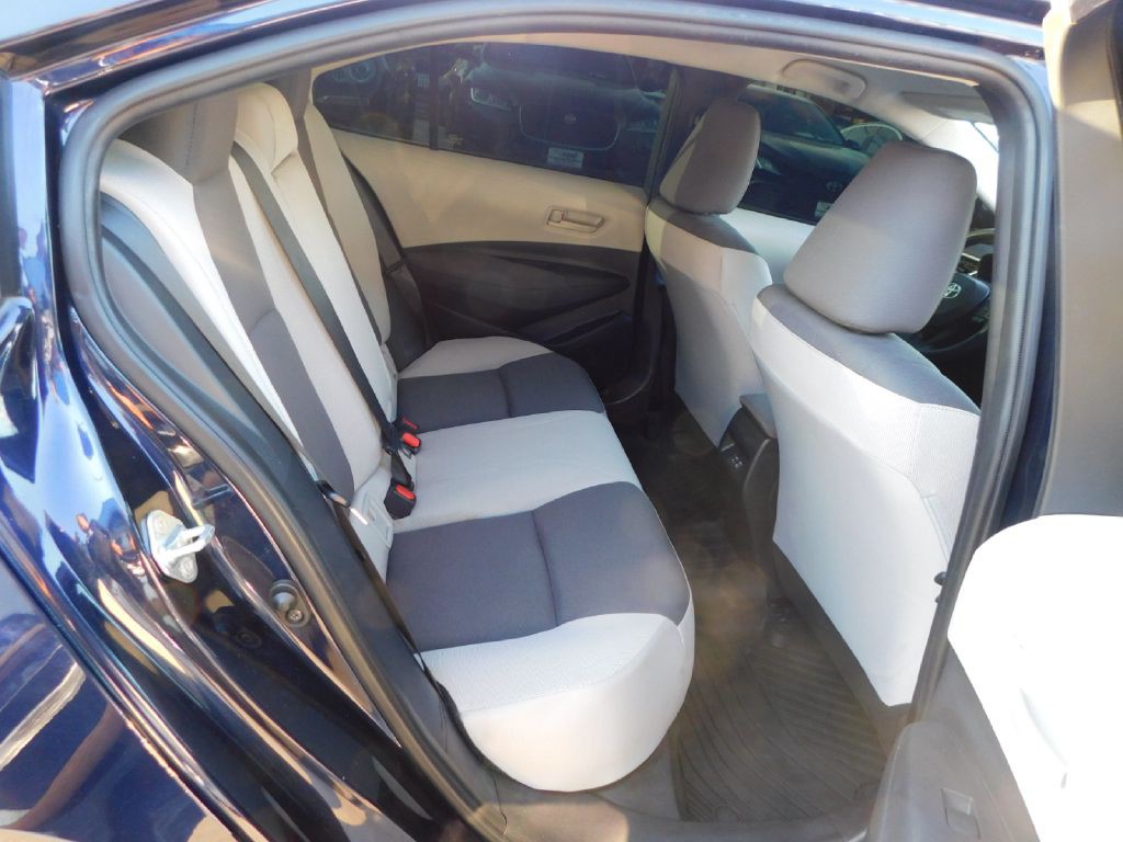 2023 Toyota Corolla Image 34