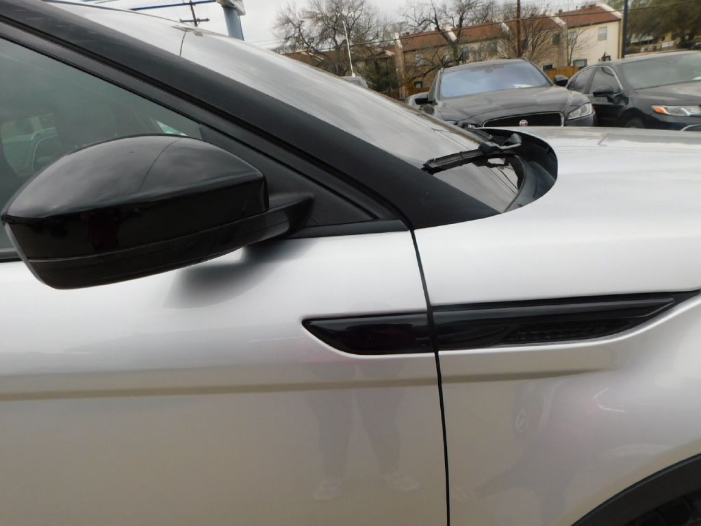 2018 Land Rover Range Rover Evoque Image 10