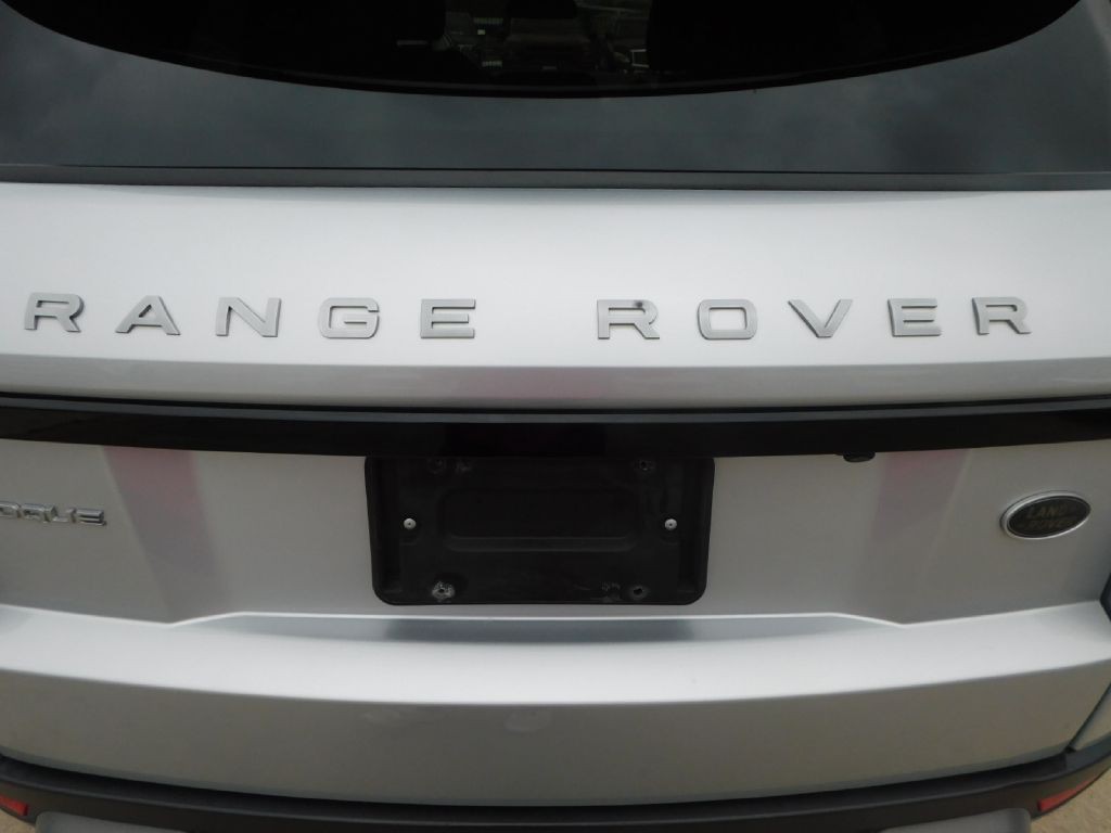2018 Land Rover Range Rover Evoque Image 14