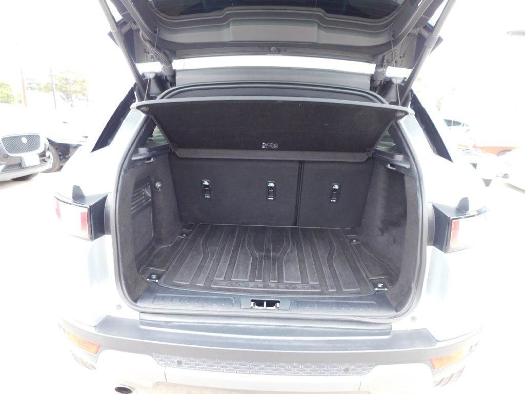 2018 Land Rover Range Rover Evoque Image 21