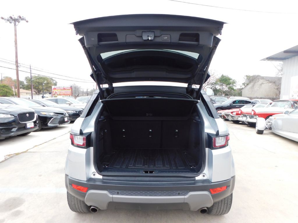 2018 Land Rover Range Rover Evoque Image 22