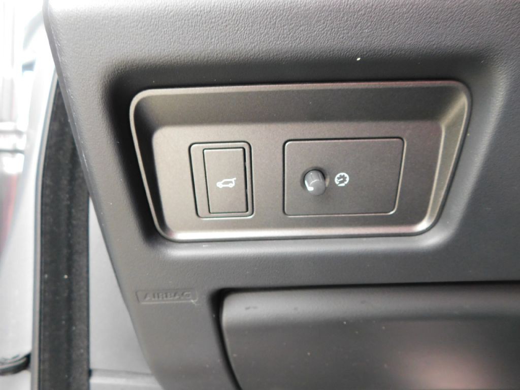 2018 Land Rover Range Rover Evoque Image 34