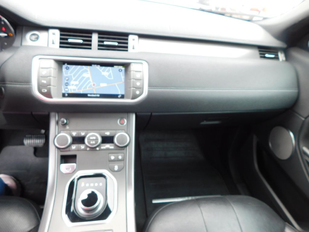 2018 Land Rover Range Rover Evoque Image 40