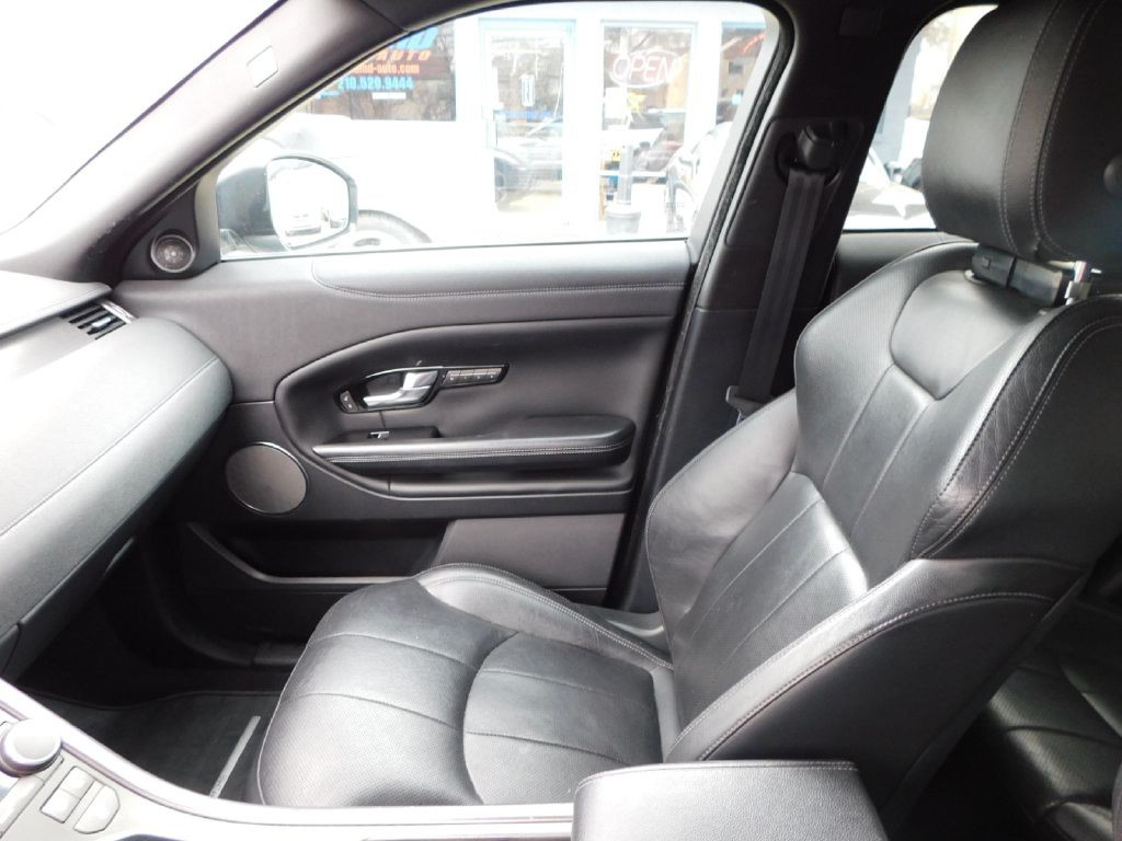 2018 Land Rover Range Rover Evoque Image 44