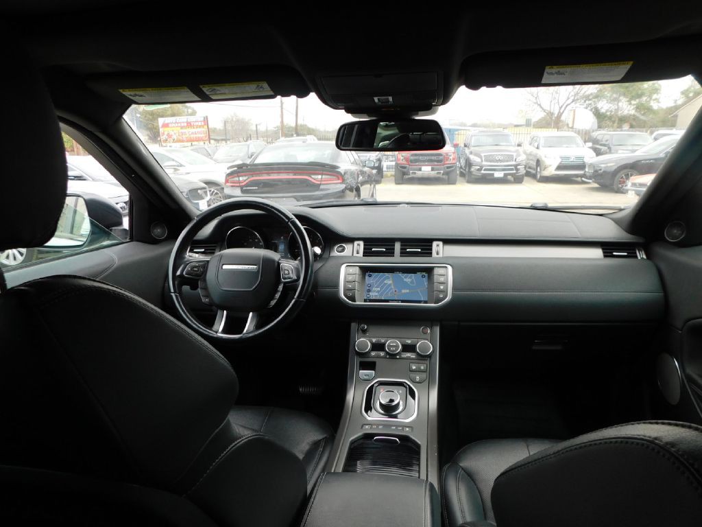 2018 Land Rover Range Rover Evoque Image 50