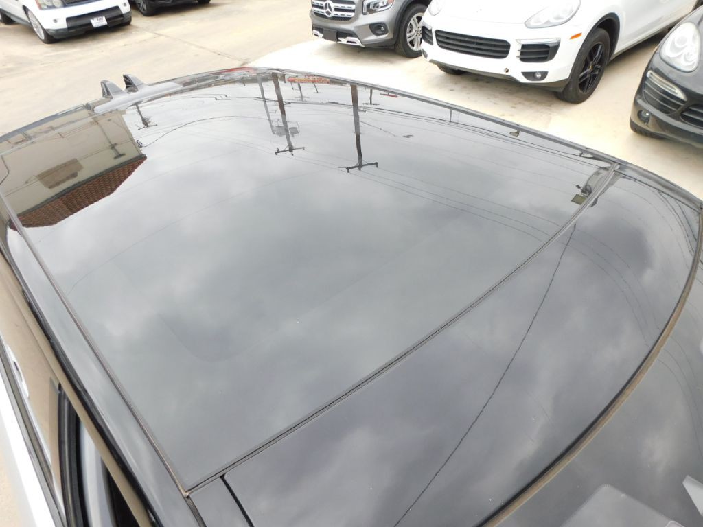 2018 Land Rover Range Rover Evoque Image 57