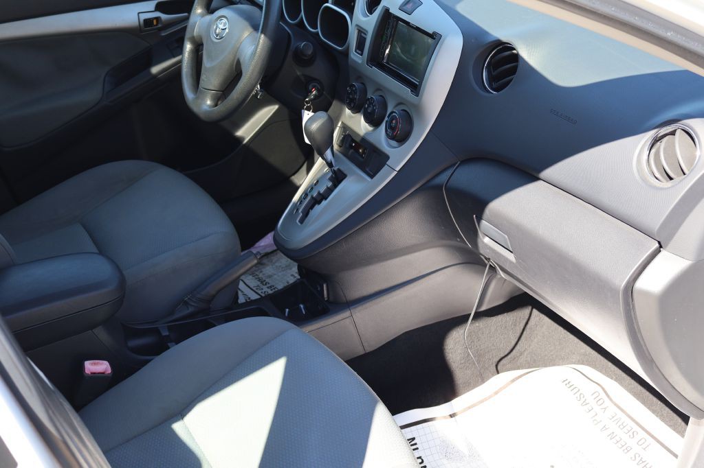 2009 Toyota Corolla Image 30