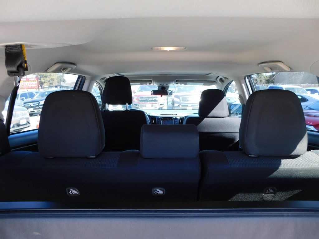 2018 Toyota Rav4 Image 11
