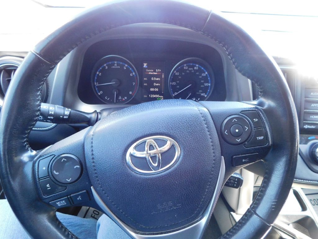 2018 Toyota Rav4 Image 23