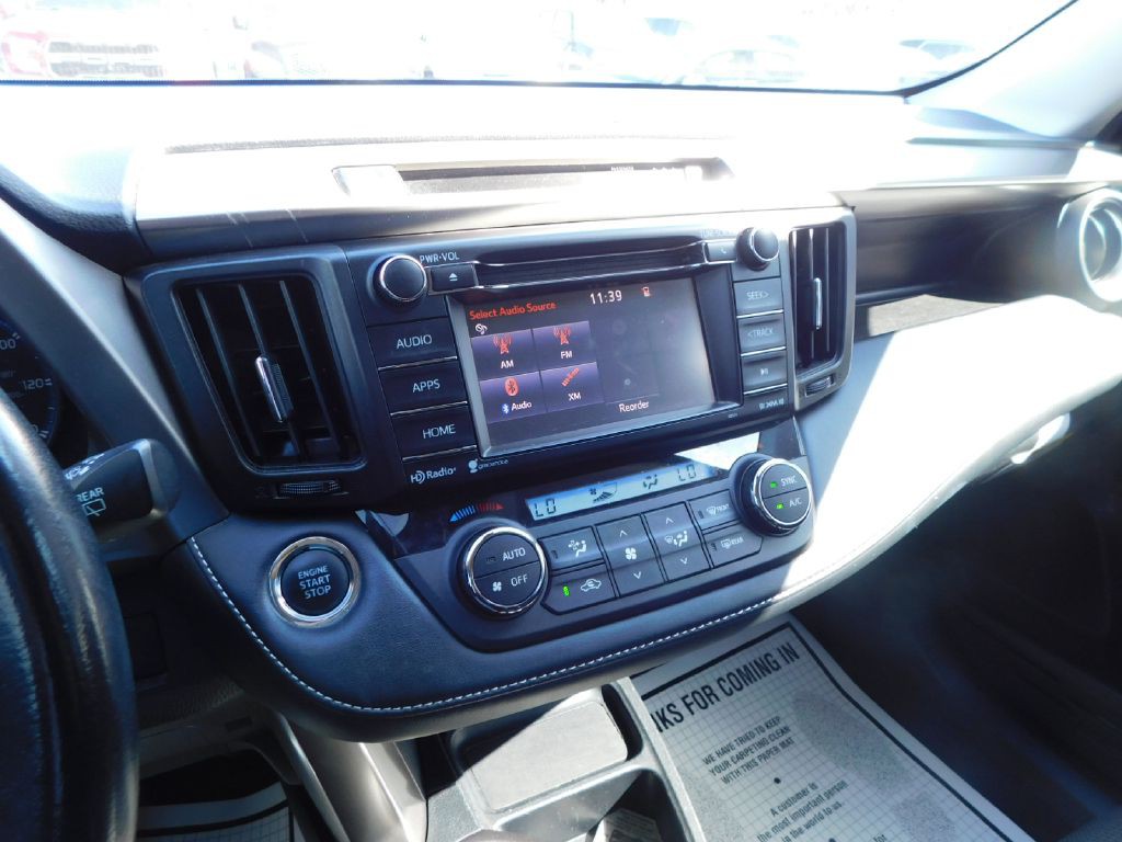 2018 Toyota Rav4 Image 24