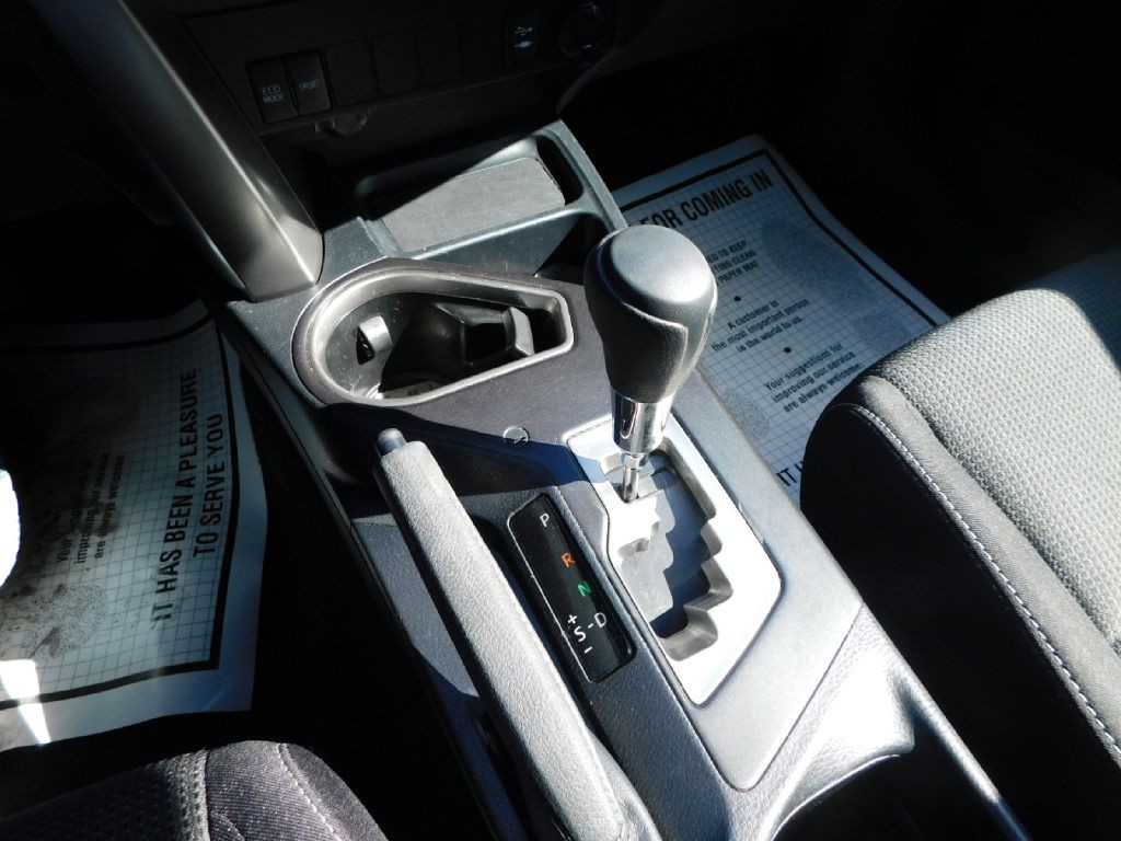 2018 Toyota Rav4 Image 25