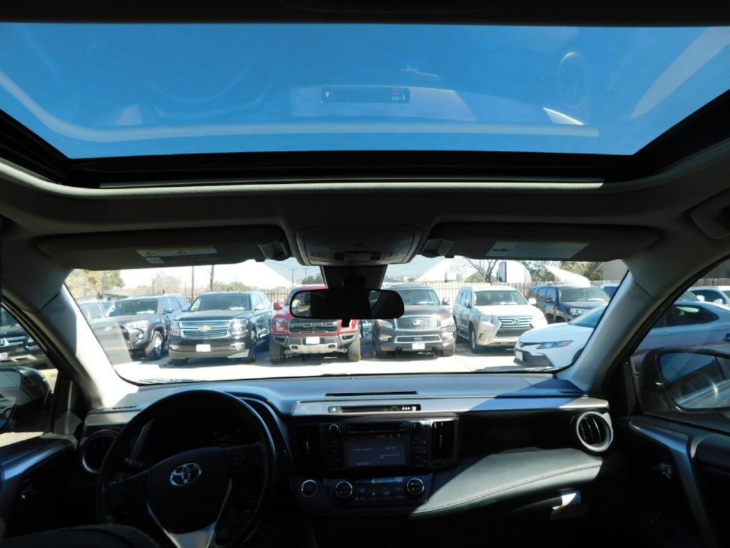 2018 Toyota Rav4 Image 31