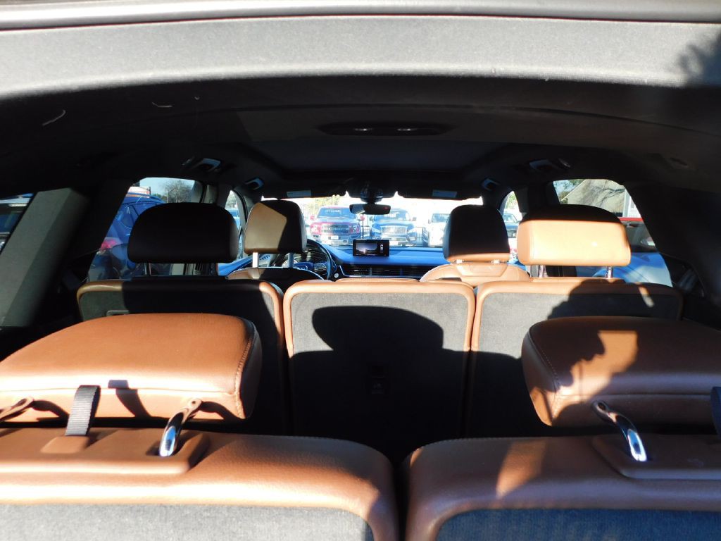 2017 Audi Q7 Image 10