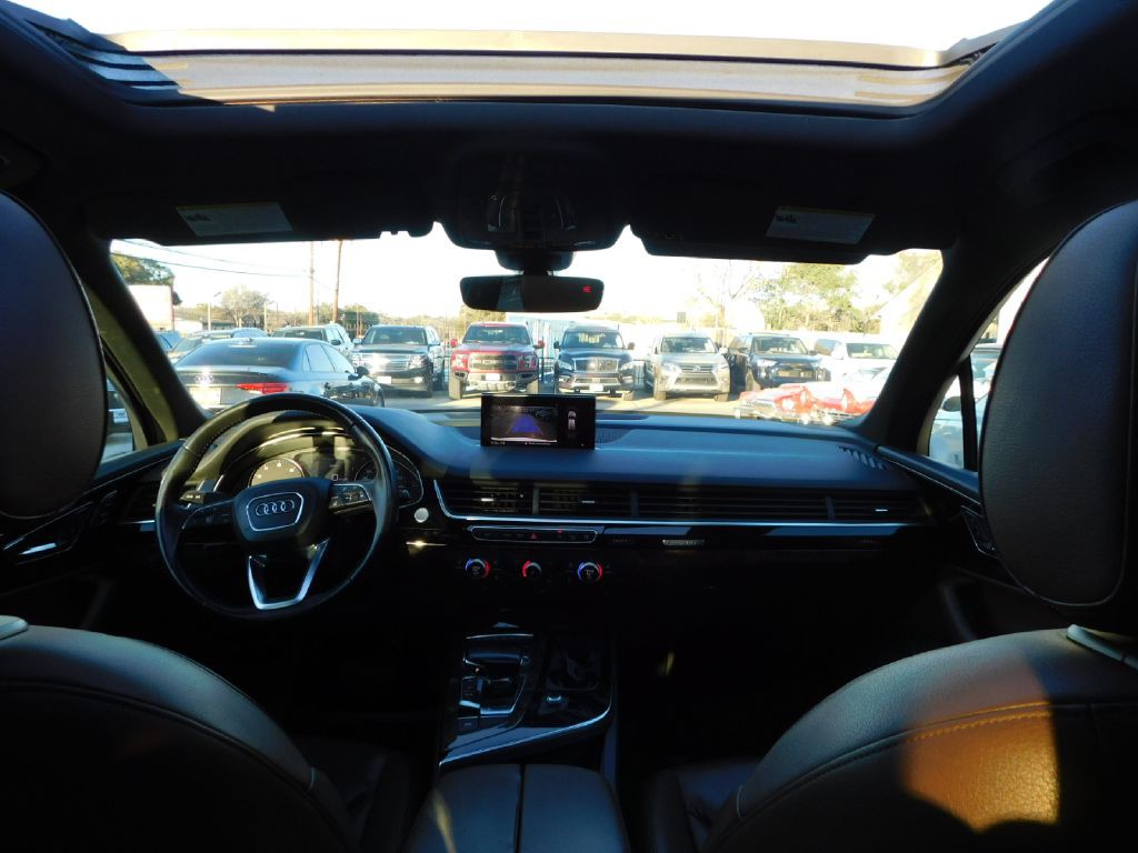 2017 Audi Q7 Image 22
