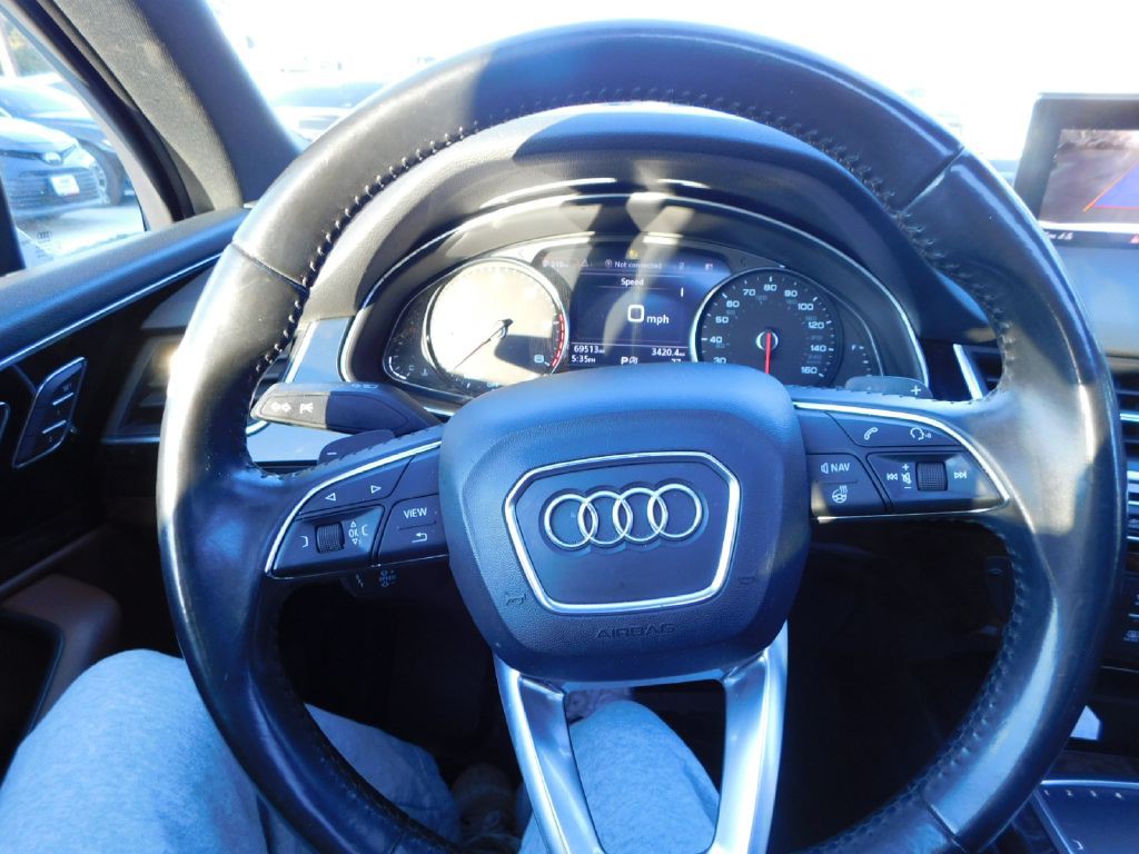 2017 Audi Q7 Image 26