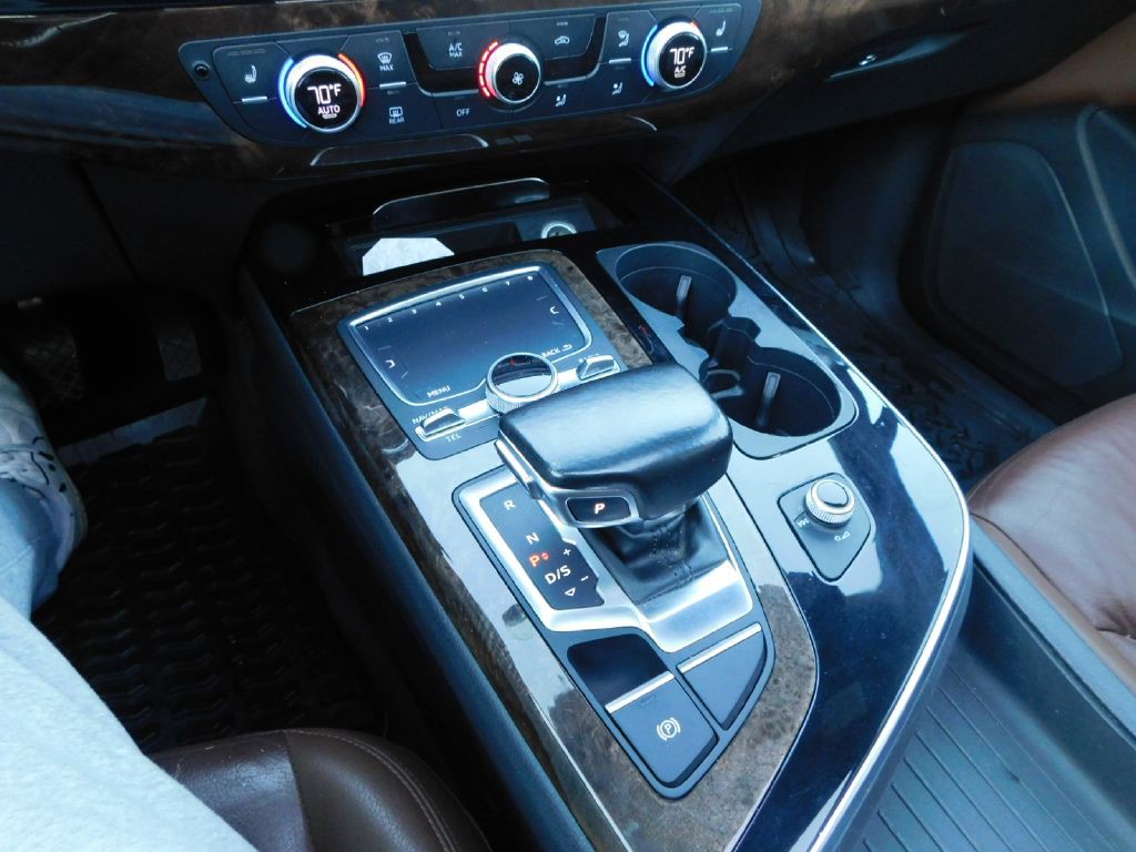 2017 Audi Q7 Image 27