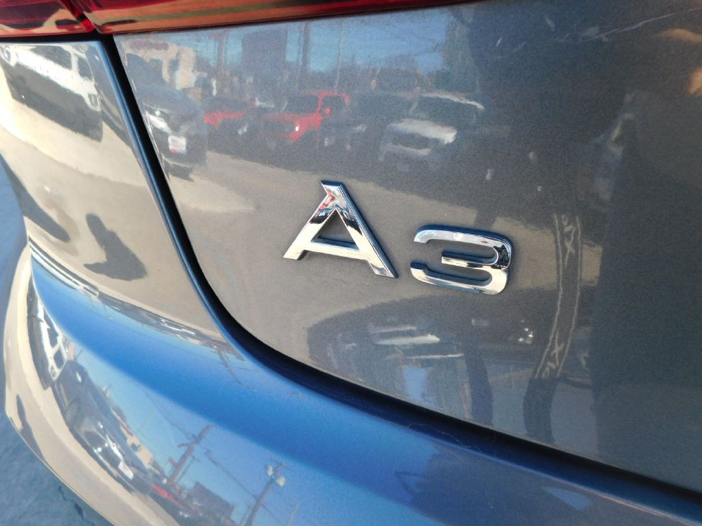 2018 Audi A3 Image 11