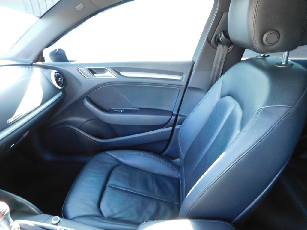 2018 Audi A3 Image 36