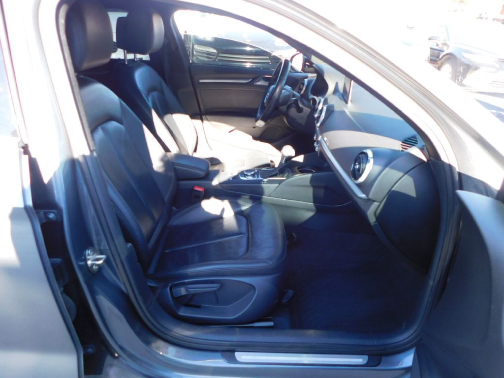 2018 Audi A3 Image 44