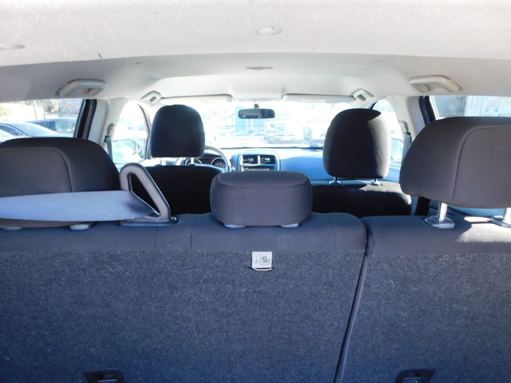 2020 Mitsubishi Outlander Image 13