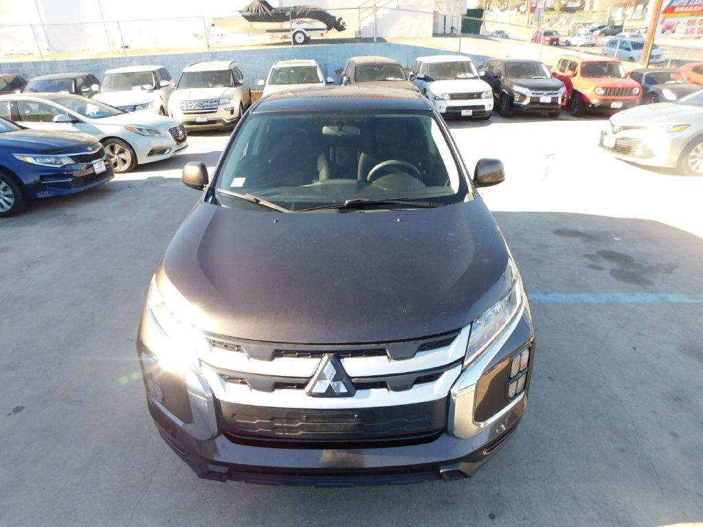 2020 Mitsubishi Outlander Image 45