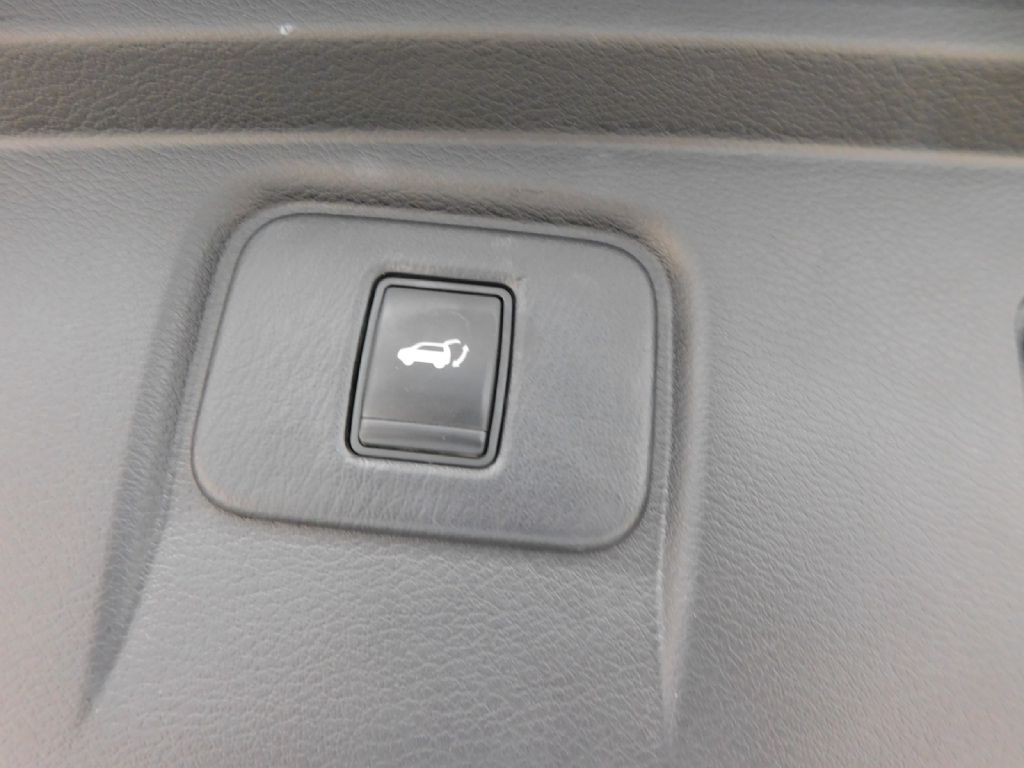 2015 Nissan Murano Image 22