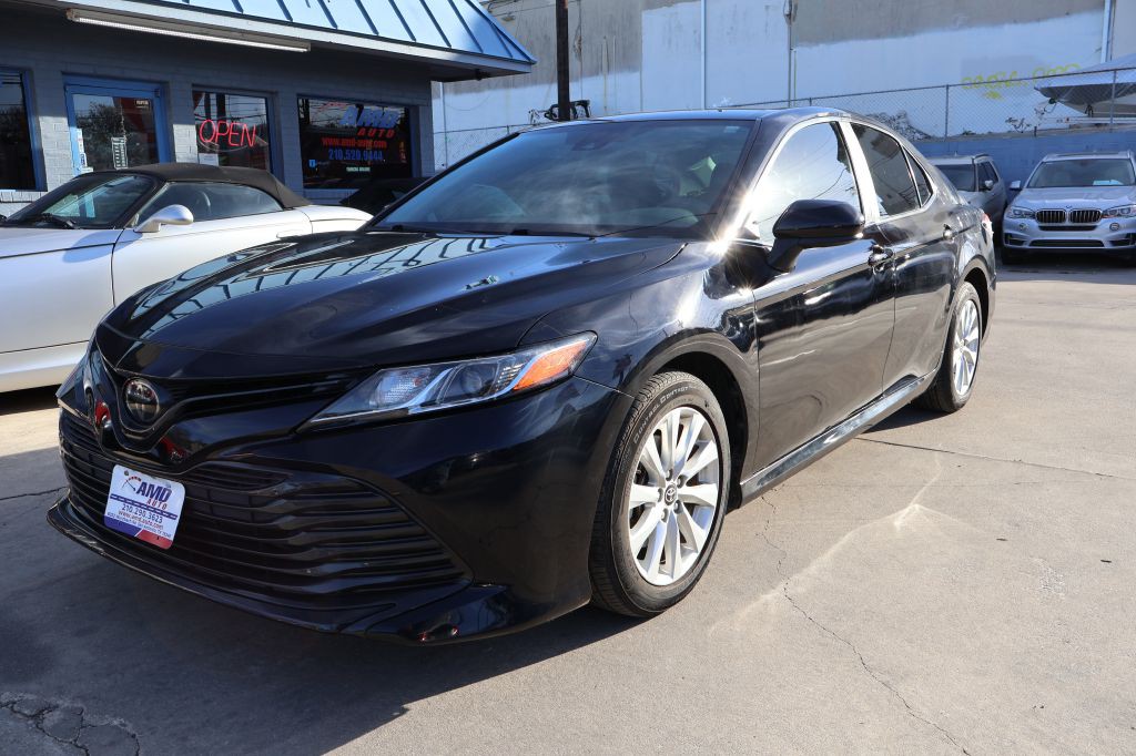 2020 Toyota Camry Image 3