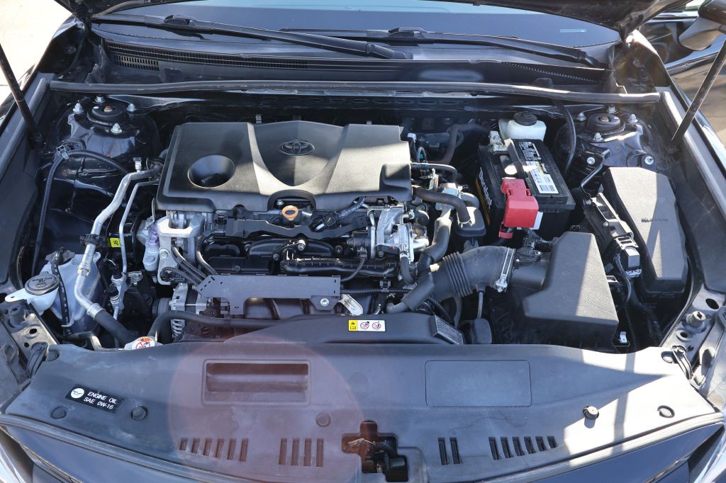 2020 Toyota Camry Image 12