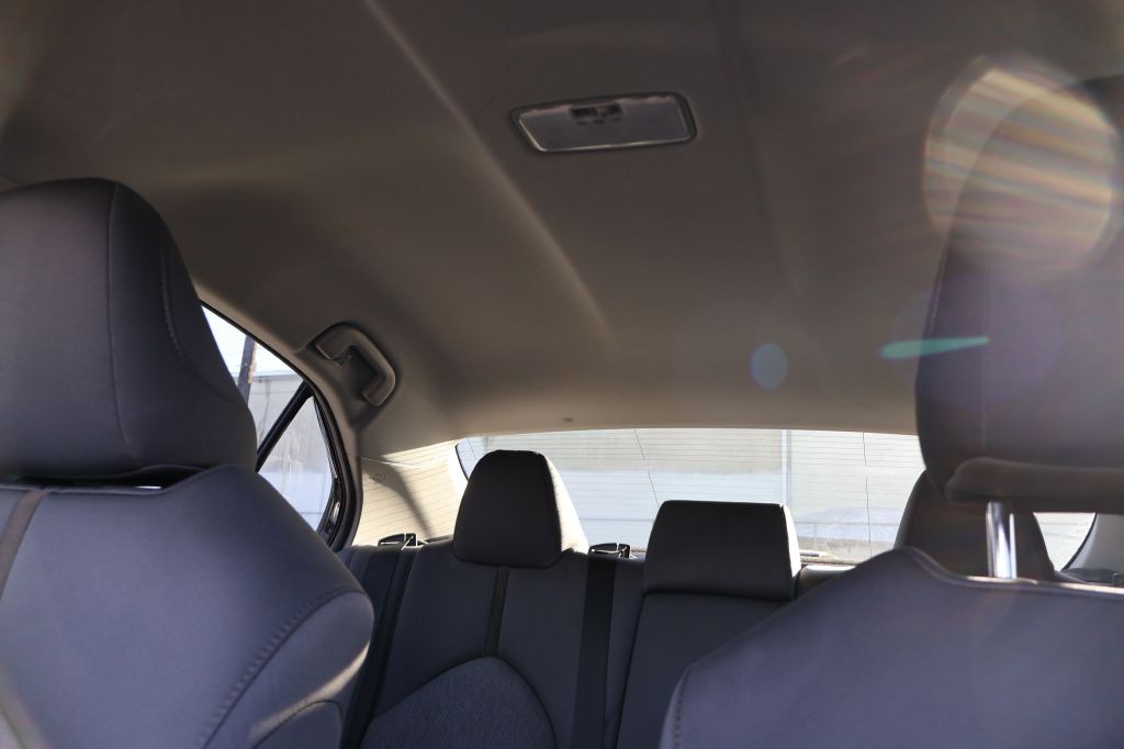 2020 Toyota Camry Image 27