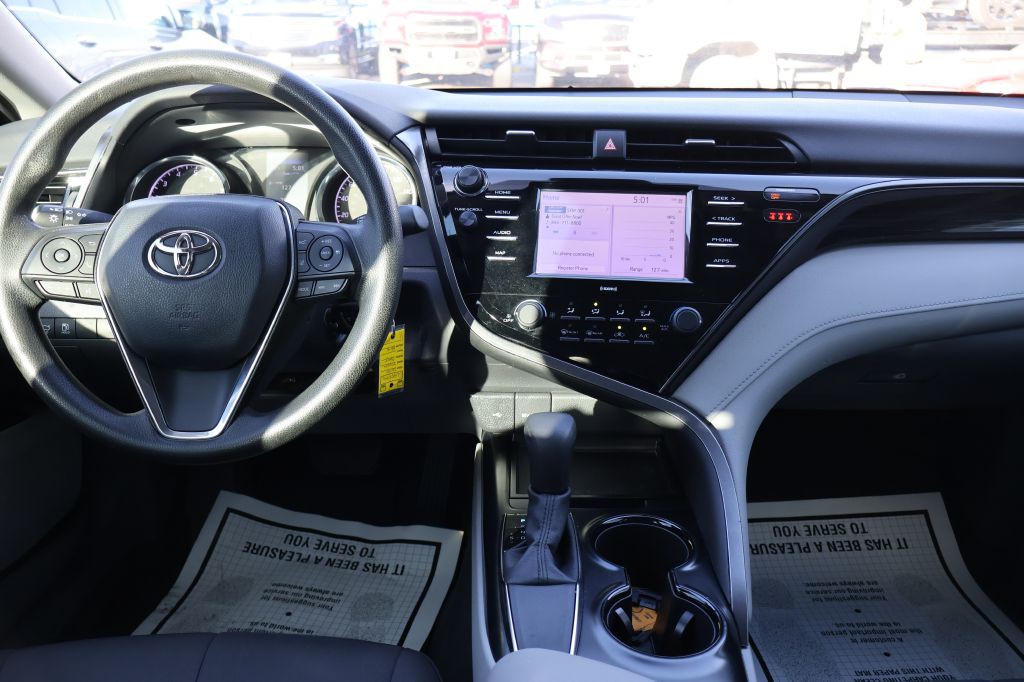 2020 Toyota Camry Image 29
