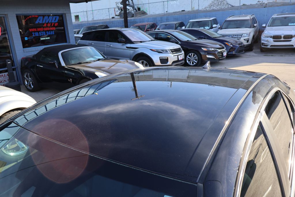 2020 Toyota Camry Image 30