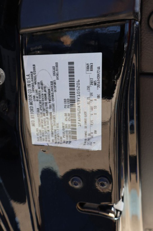 2003 Ford Thunderbird Image 12