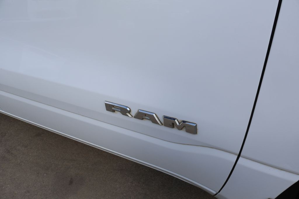 2019 RAM 1500 Image 11